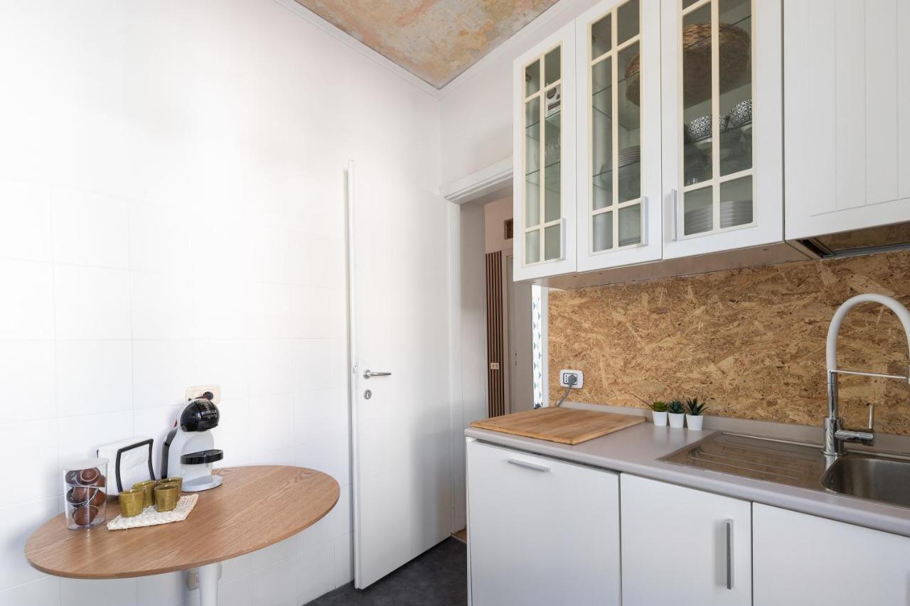 Ferienwohnung Casanina - The House Of Travelers Como Exterior foto