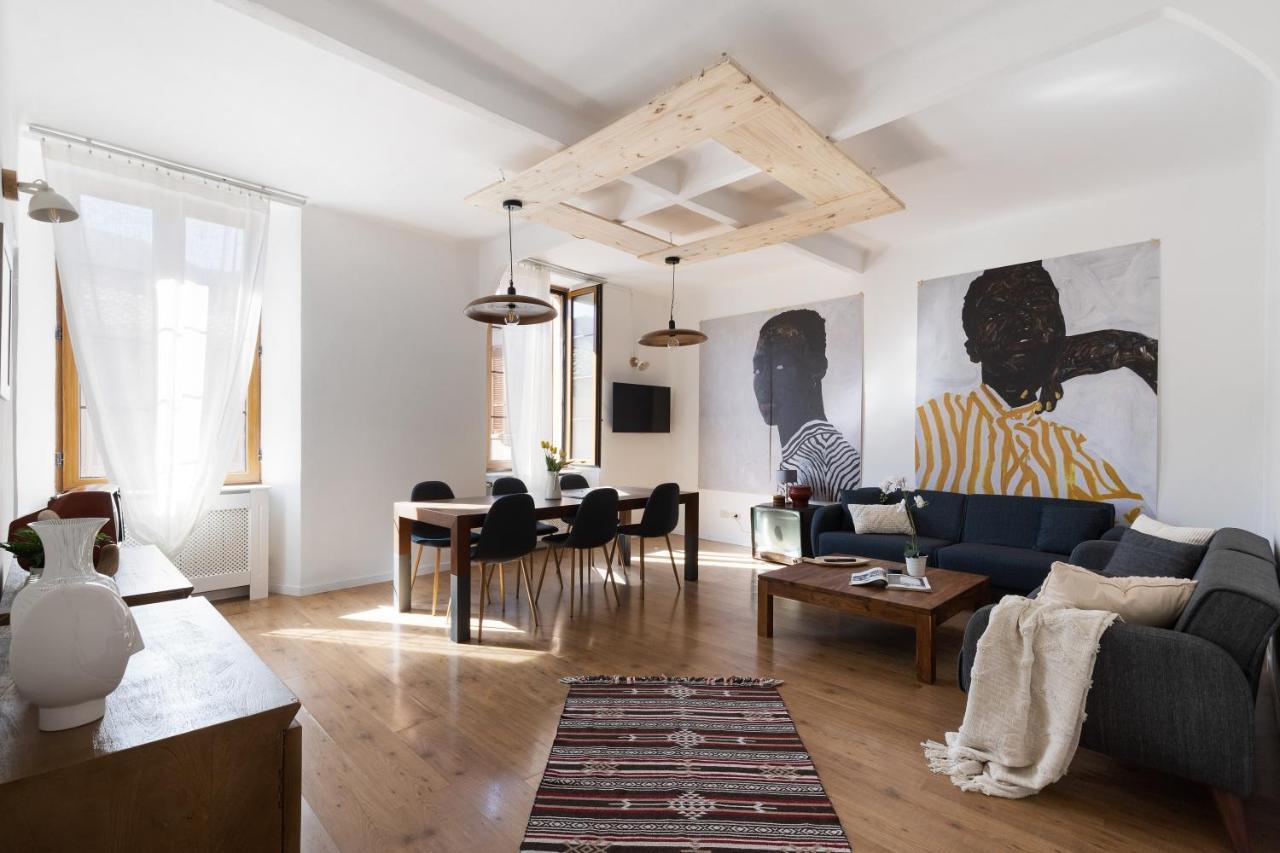 Ferienwohnung Casanina - The House Of Travelers Como Exterior foto